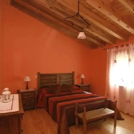 Molinillos Country house Caballar
